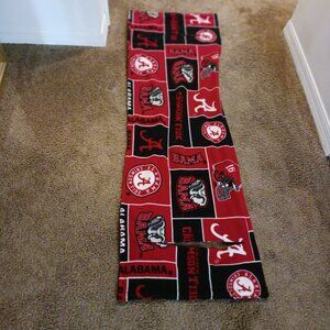 Alabama "bama" Crimson Tide Knit Keyhole Scarf